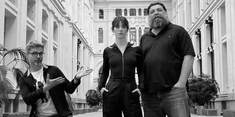 Crítica feroz de «Reina Roja»